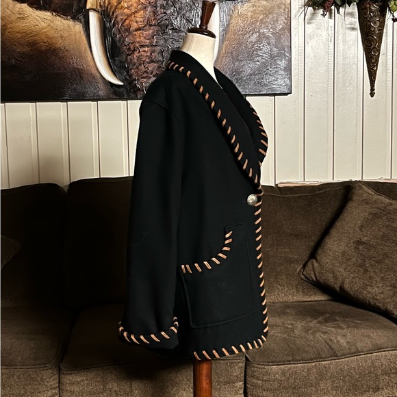 Luskey’s • Women • Medium • Vintage • Wool • Black • Coat • W/ Leather Trim - Picture 11 of 12